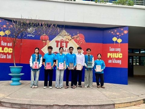 Khoa Môi trường: Vinh danh Thành tích và Tiếp lửa đam mê cho sinh viên lớp MT2901