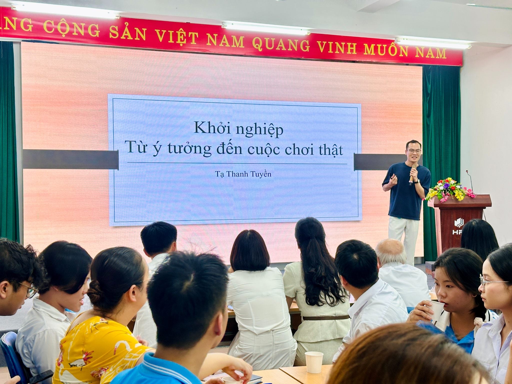 HPU Café Khởi nghiệp sáng tạo số 15: “Một người – Một Doanh nghiệp”