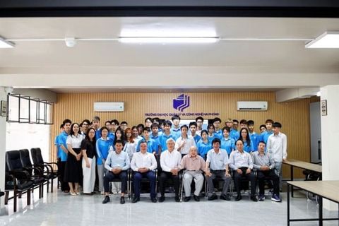Đoàn Thanh niên - Hội Sinh viên Hỗ trợ sinh viên trong nghiên cứu khoa học