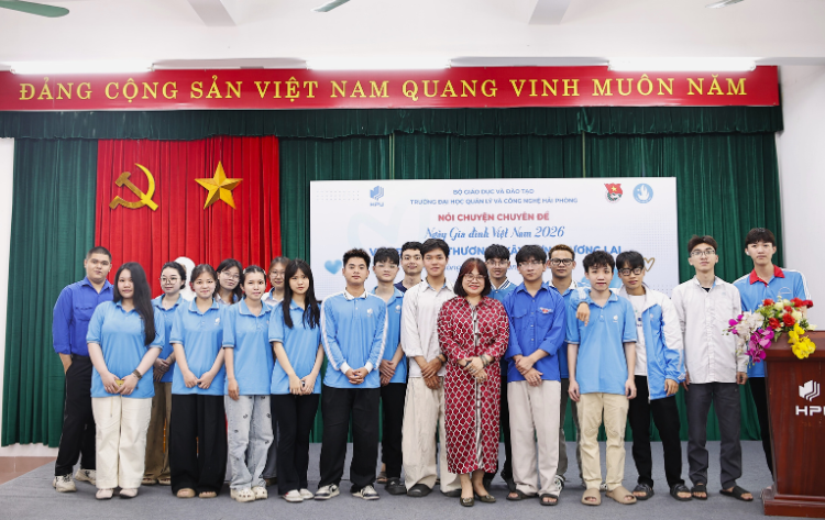 HPU tổ chức buổi nói chuyện chuyên đề hưởng ứng Ngày Gia đình Việt Nam và Tháng hành động phòng, chống bạo lực gia đình năm 2026