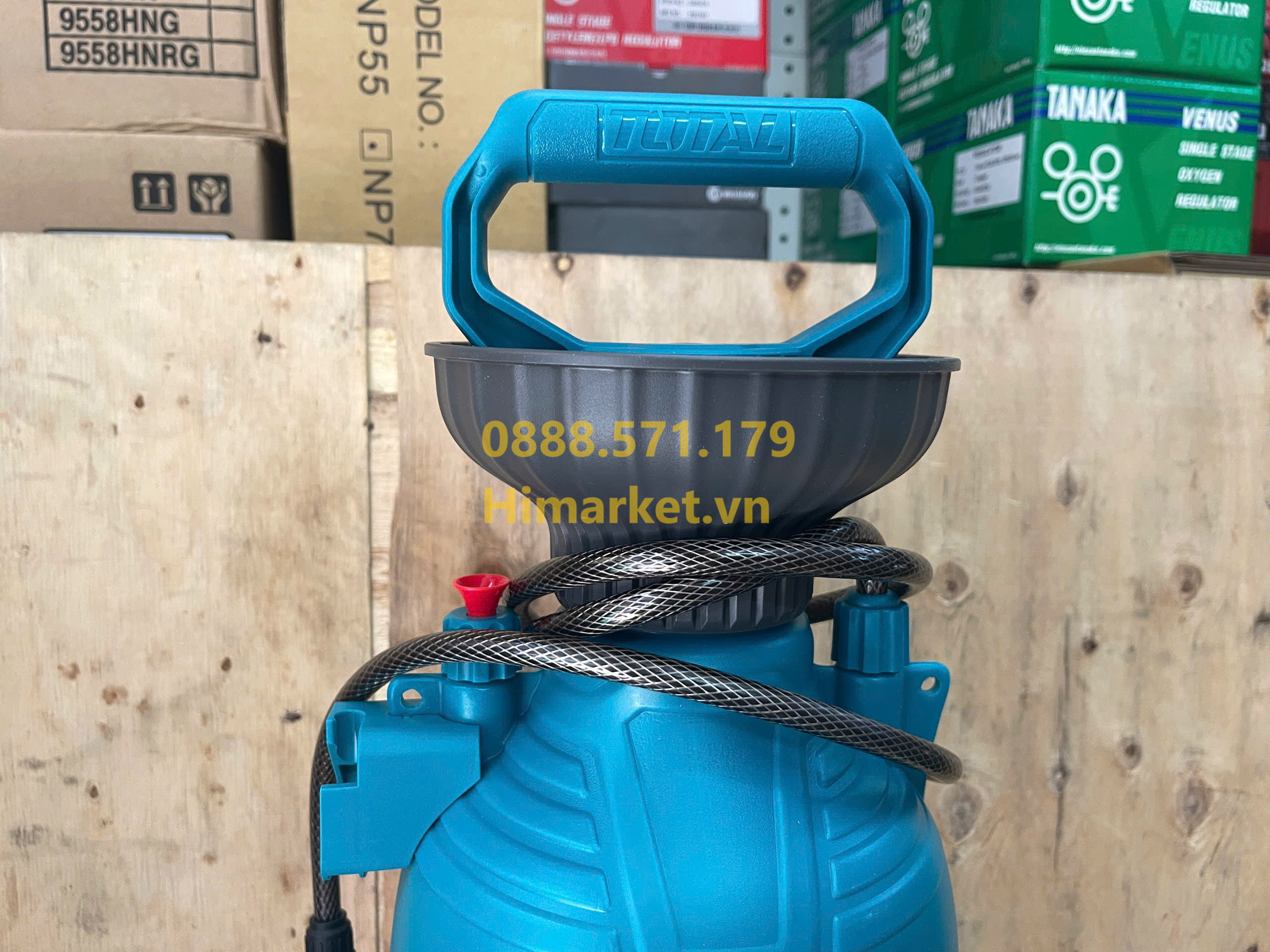 Bình phun nước cầm tay Total THSPP30802