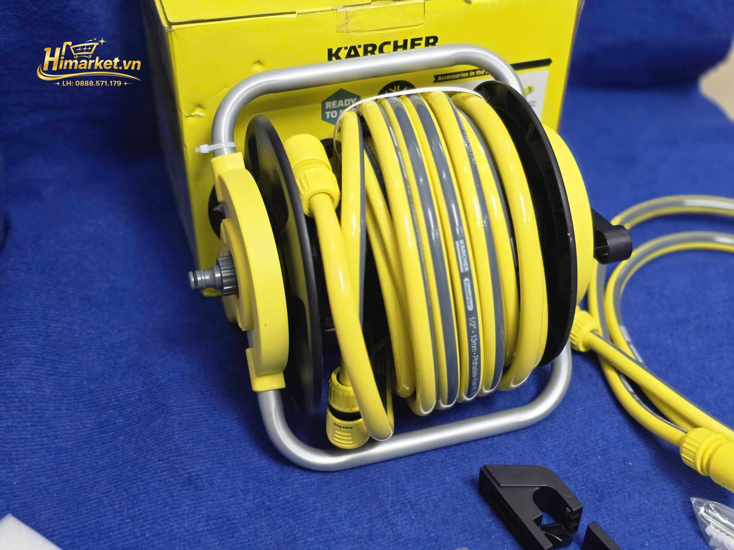 Chi tiết dây PrimoFlex 15m cuộn gọn gàng trên rulo Karcher HR 1.15