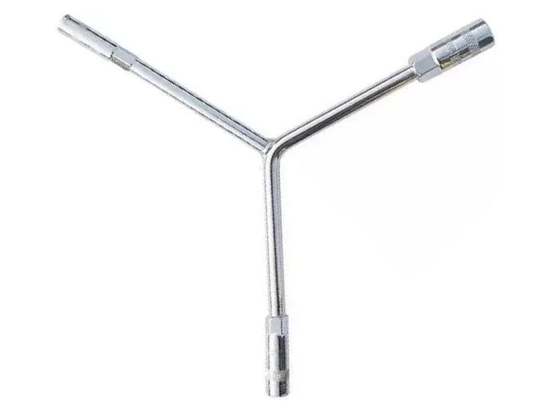 Cần chữ Y 8-10-12mm Total THYSW081012 mạ Crom sáng bóng chất liệu thép Cr-V bền bỉ chính hãng tại Himarket