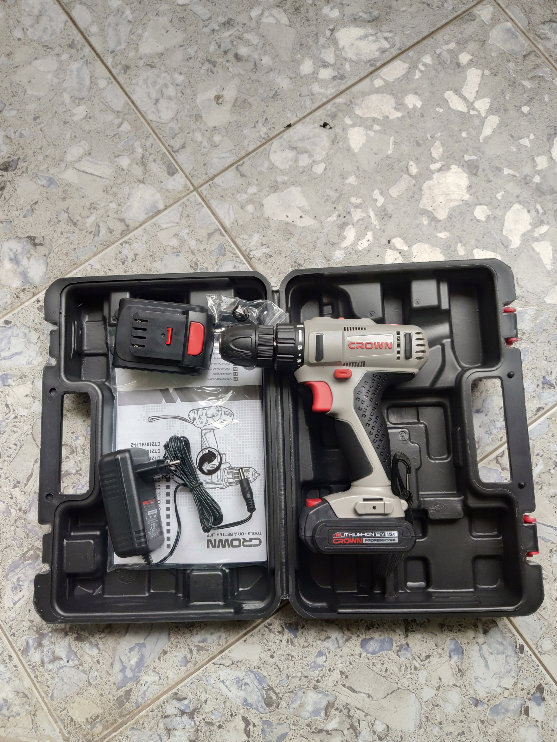 Máy khoan vặn vít dùng pin Crown CT21053L