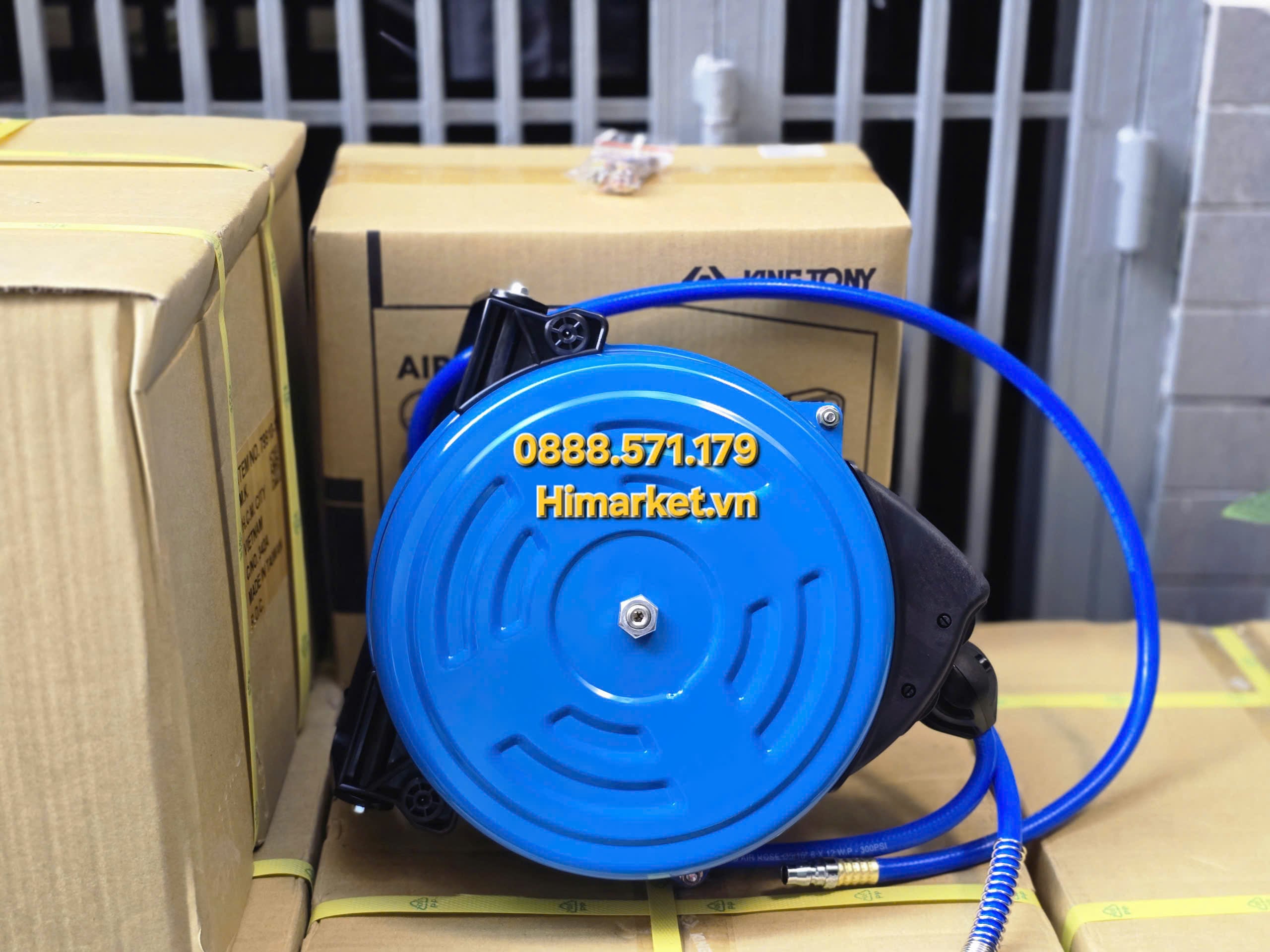 Cuộn Dây Hơi Tự Rút Kingtony 79910-15 chi tiết đầu nối