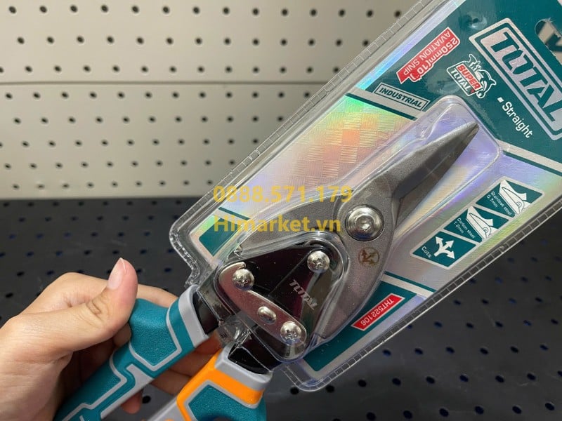 Tổng quan kéo cắt tôn mũi thẳng Total THT522106 10 inch