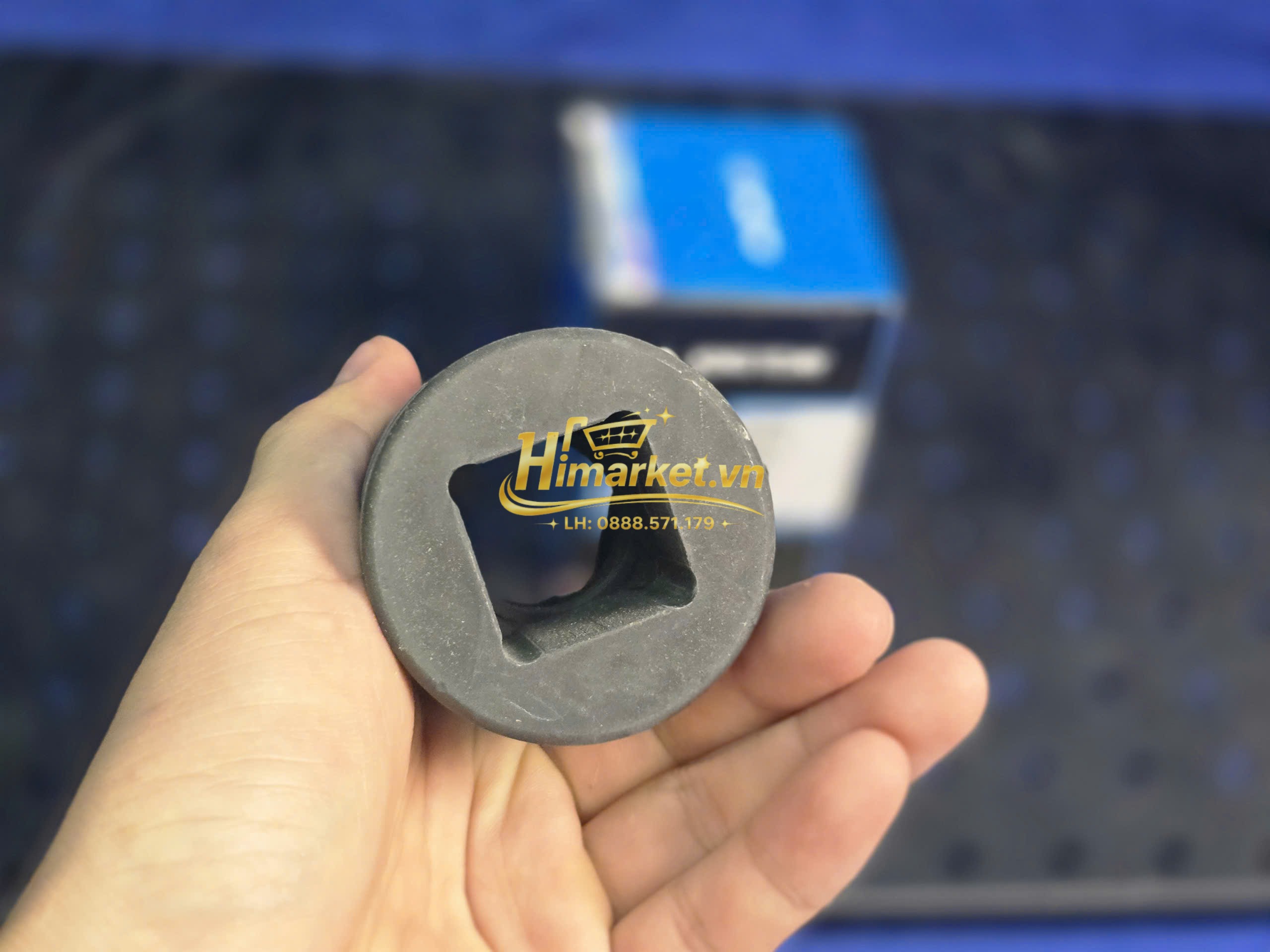 Ứng dụng vặn khí nén chuyên nghiệp của đầu khẩu tuýp Kingtony 883532M