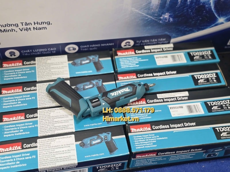 Chi tiết các góc cạnh và nút chức năng trên Makita TD022DZ