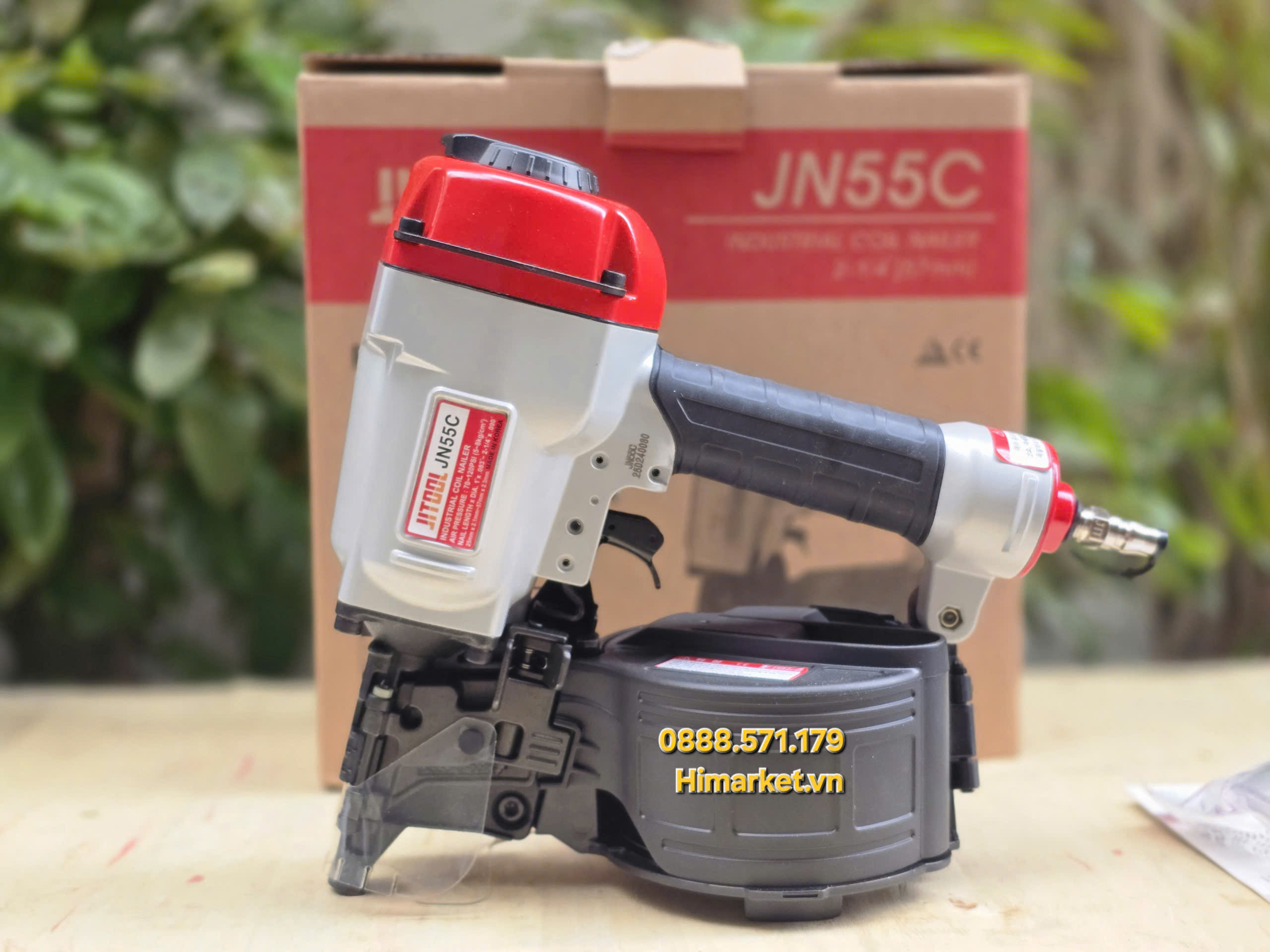 Góc nhìn khác của máy bắn đinh cuộn Jitool JN55C