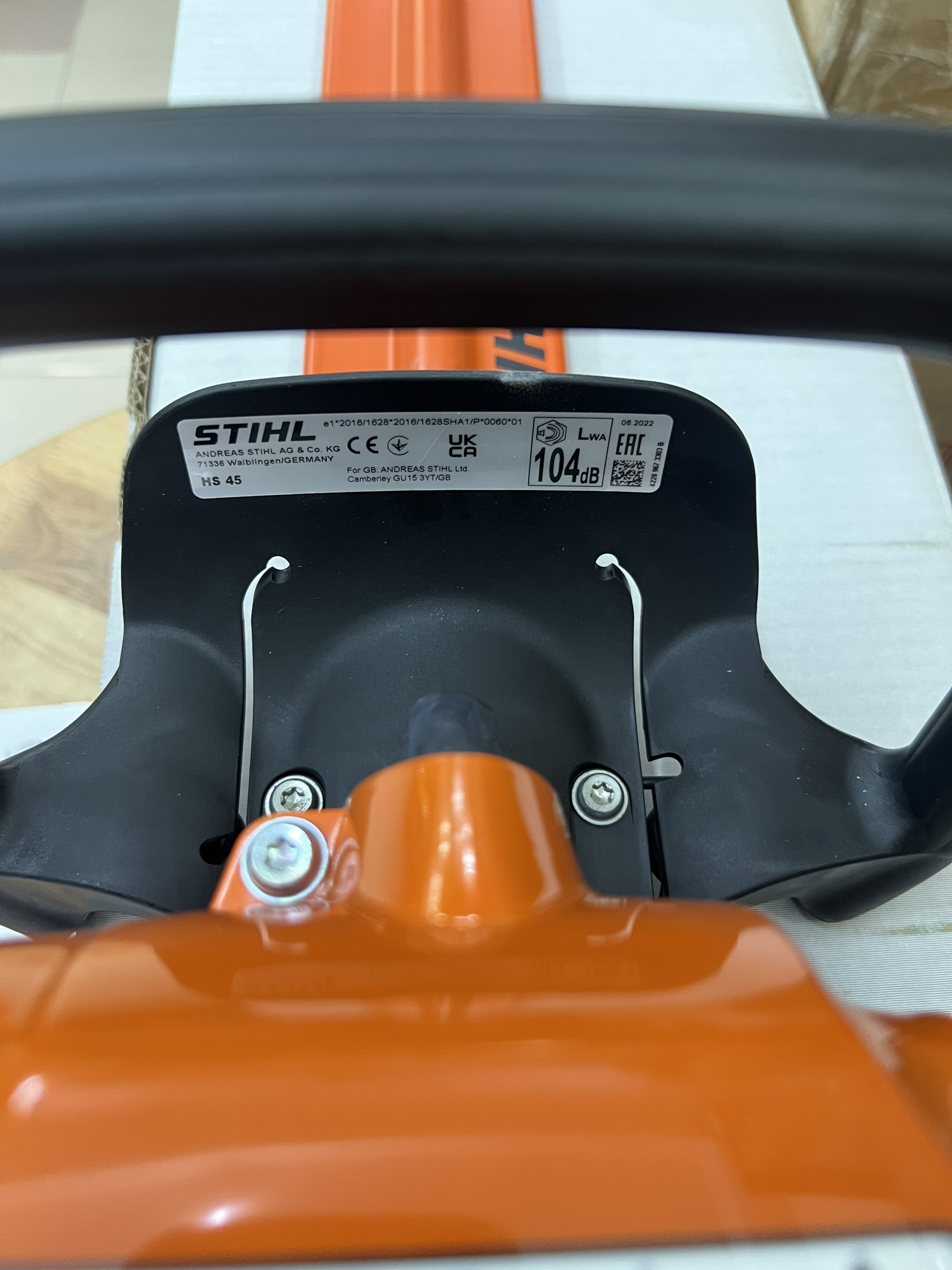 Máy Cắt Tỉa Hàng Rào Stihl HS45 tổng quan