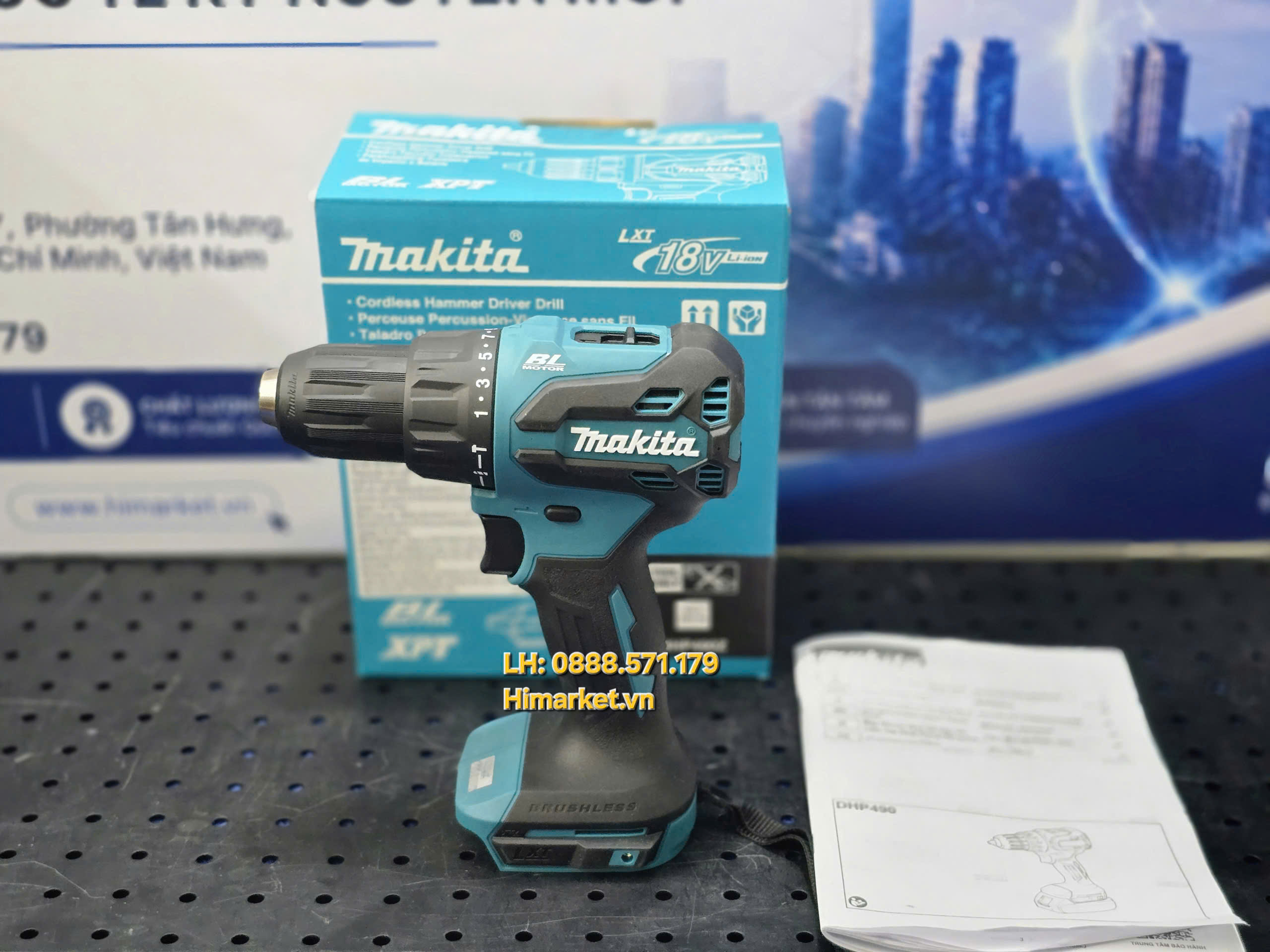 Thiết kế gọn gàng của dòng máy khoan búa Makita DHP490Z Brushless