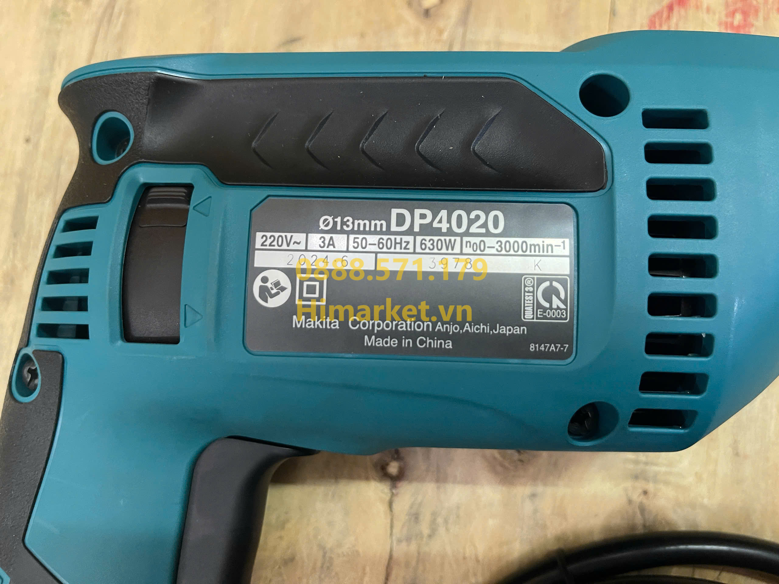 Máy khoan điện Makita DP4020 630W bền bỉ