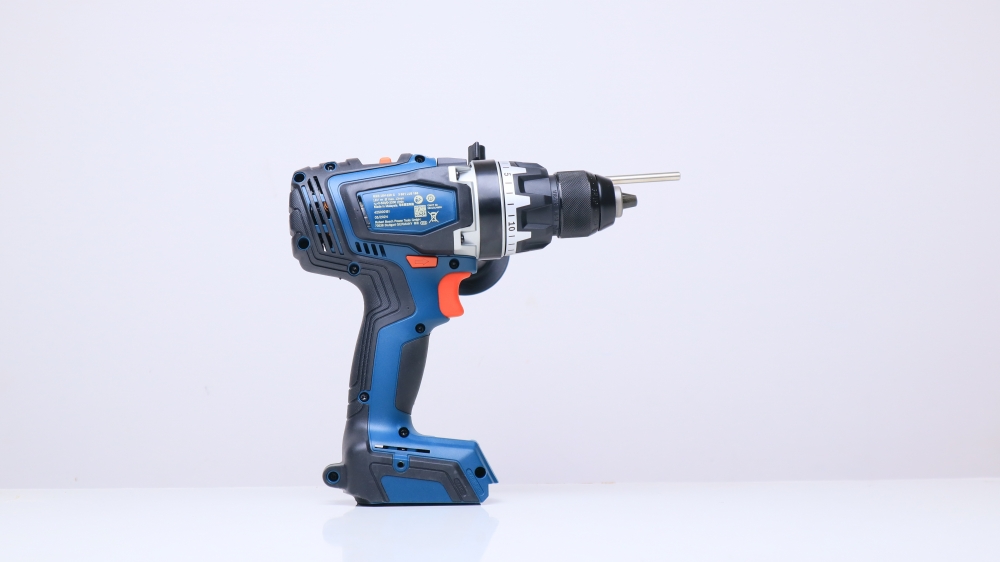 Máy Khoan Động Lực Pin Bosch GSB 18V-150 C góc nhìn 3