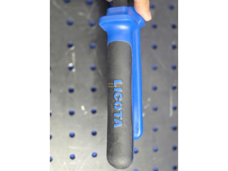 Tổng thể kìm mỏ quạ Licota APT-36013C kích thước 12 inch chính hãng