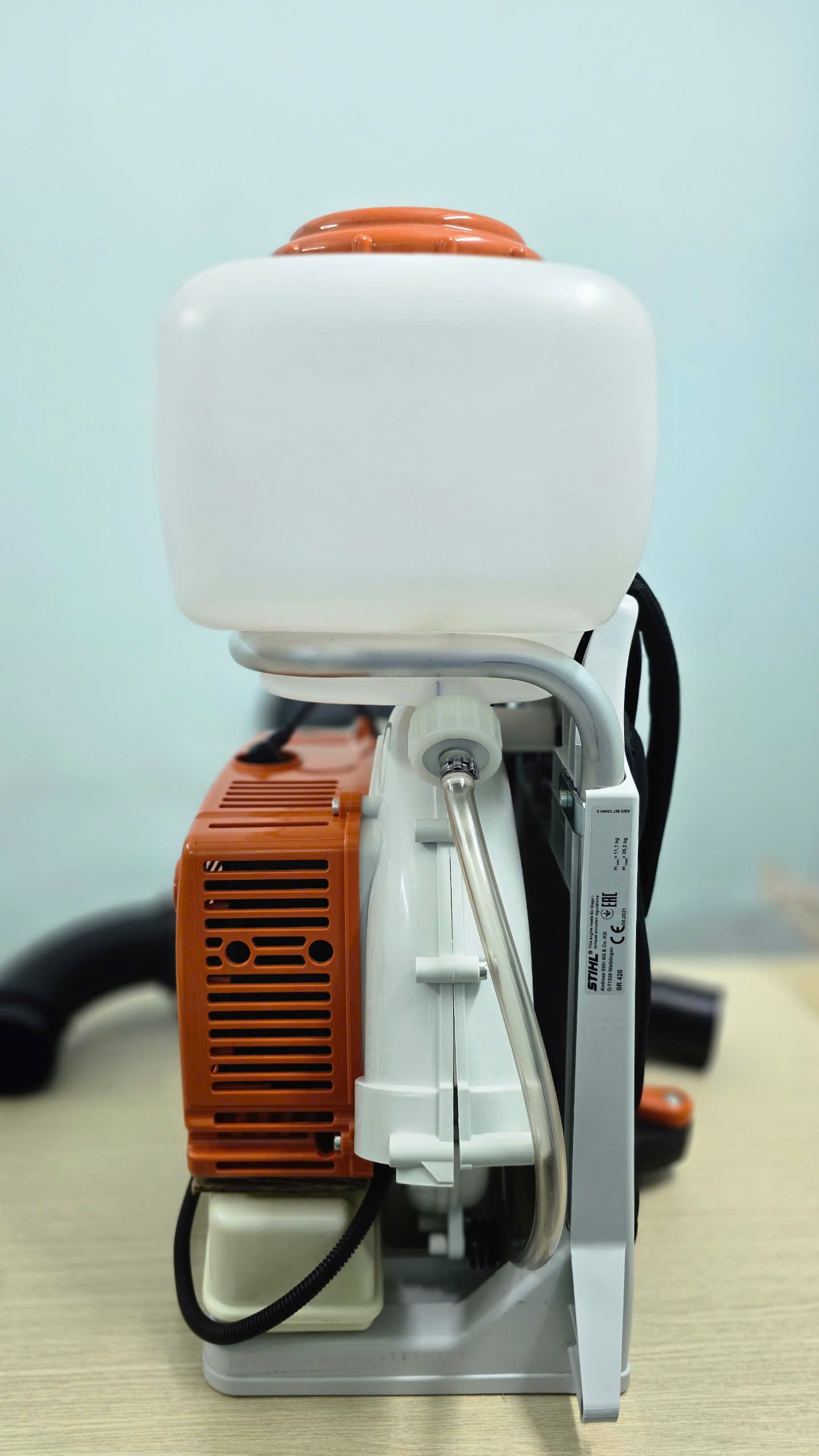Máy Phun Thuốc STIHL SR 420 với phụ kiện