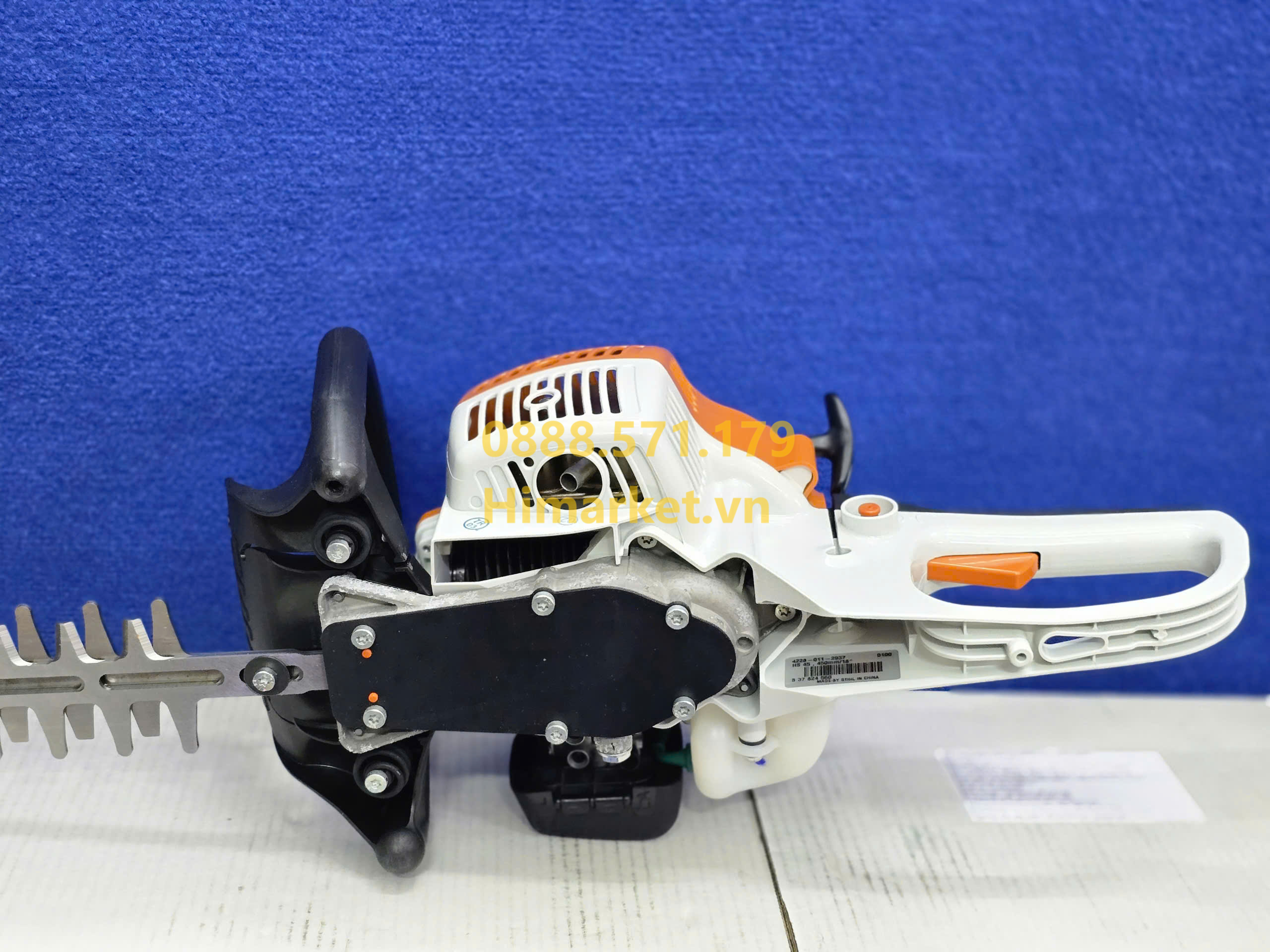 STIHL HS45 động cơ mạnh mẽ