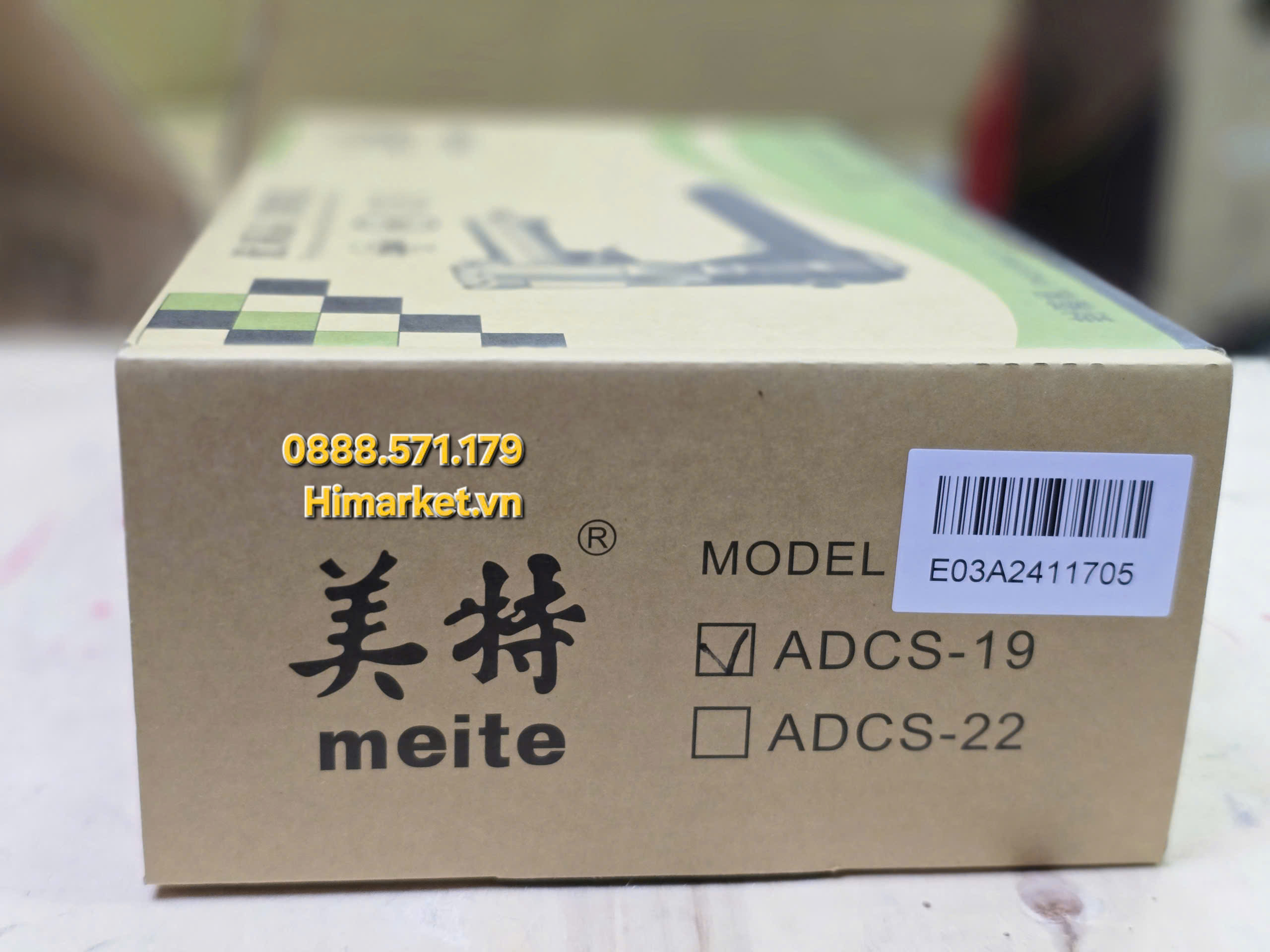Góc nhìn khác của súng bắn đinh Meite