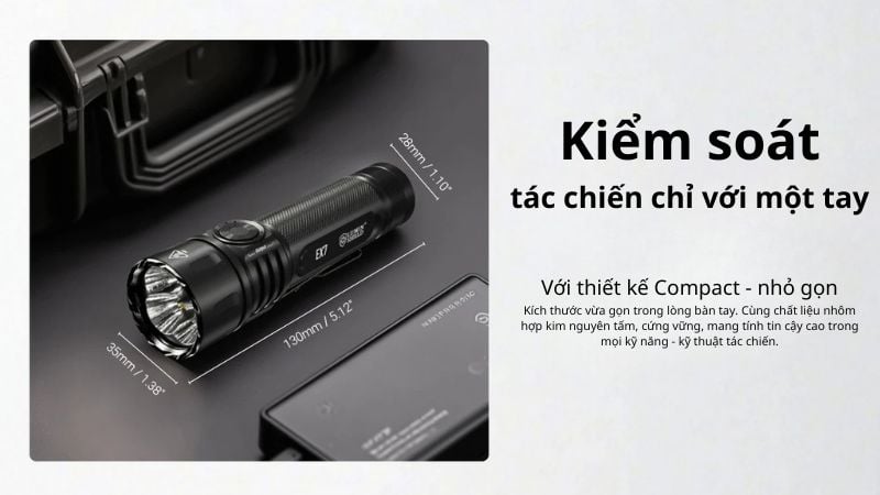 Đèn pin siêu sáng Compact Nitecore EX7