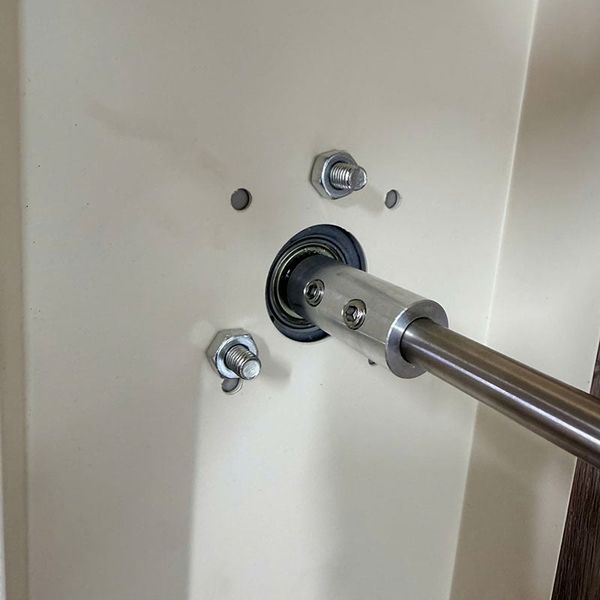 Máy khuấy sơn bốn chân