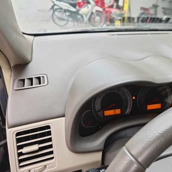 Bọc taplo xe Toyota altis