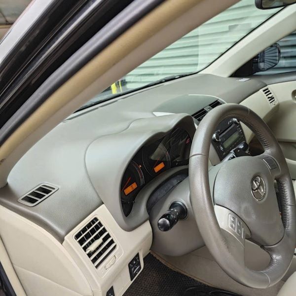 Bọc taplo xe Toyota altis