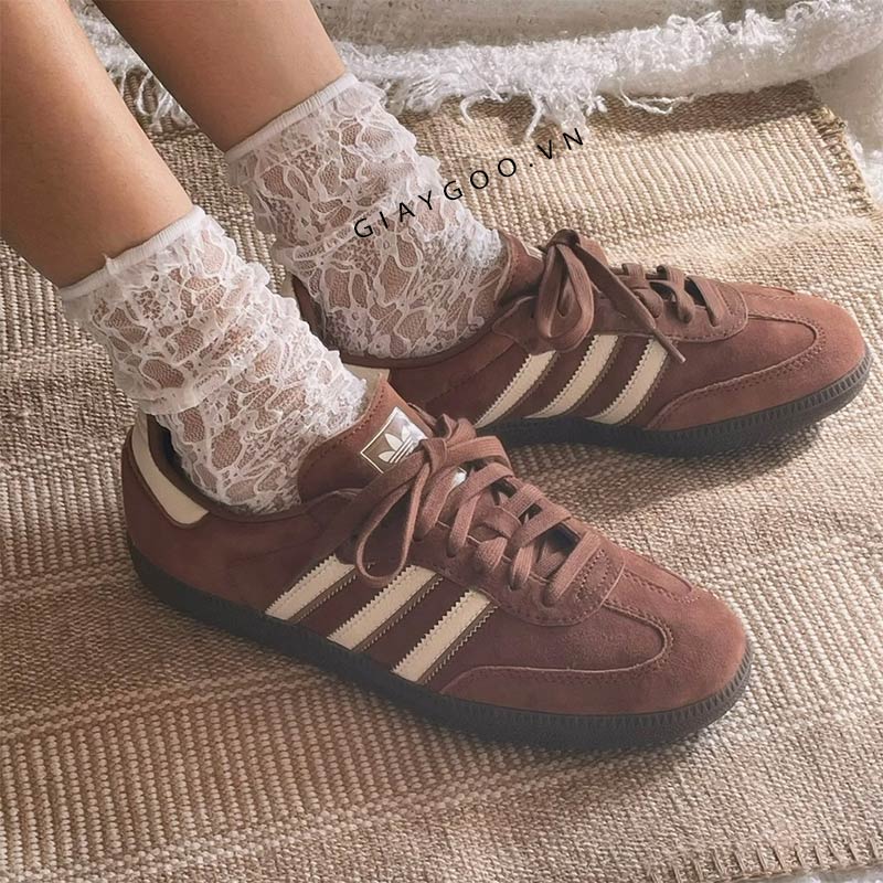 Giày Adidas Samba OG Preloved Brown IG1357 outfit nữ
