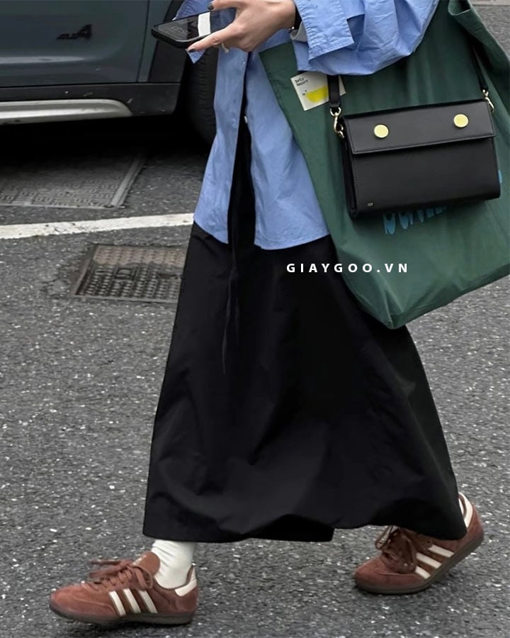 Giày Adidas Samba OG Preloved Brown IG1357 outfit nữ