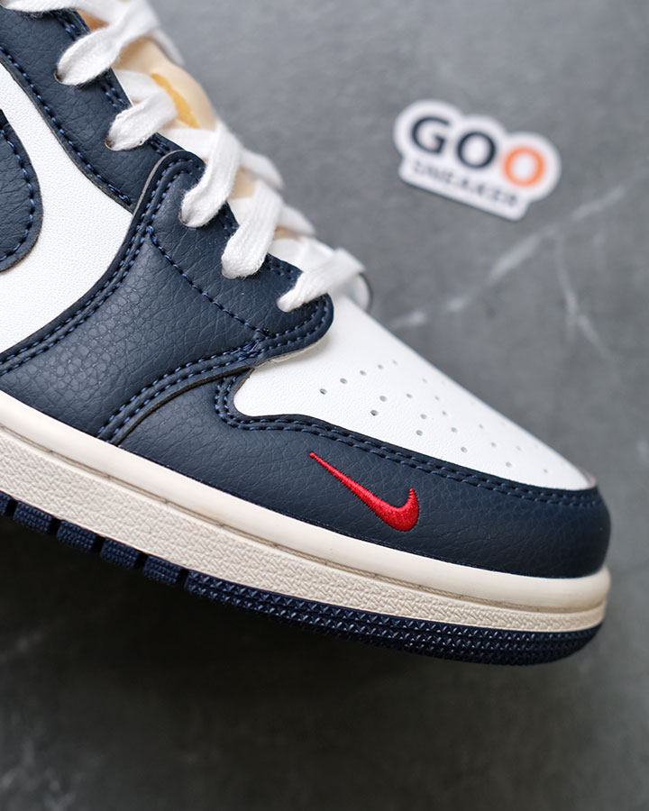 Giày Jordan 1 Low Howard University HQ2993-100