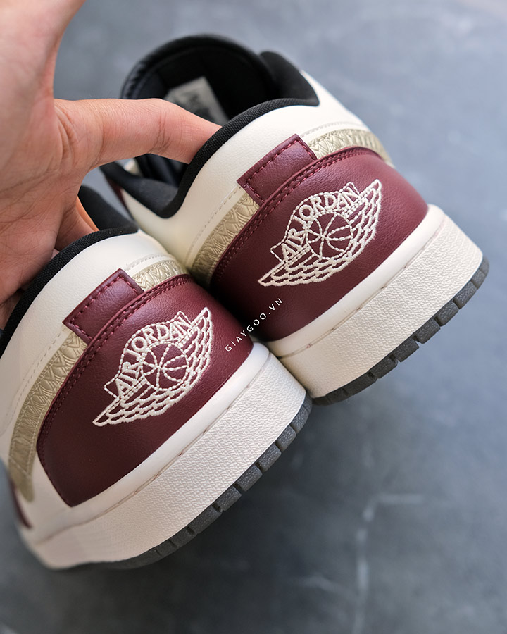 Giày Jordan 1 Low Year of the Dragon FJ5735-100