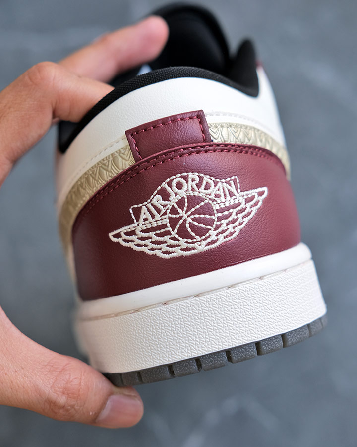 Giày Jordan 1 Low Year of the Dragon FJ5735-100