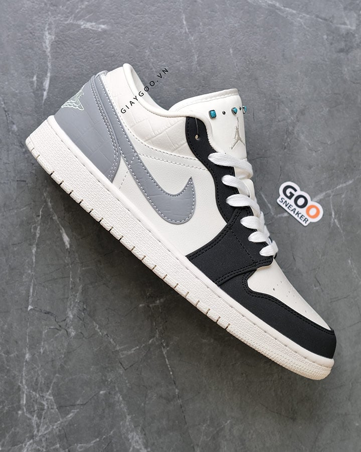 Giày Nike Air Jordan 1 Low Sail Light Smoke Grey IO2242 101