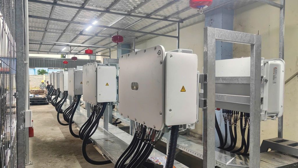 Trạm Inverter trung tâm sử dụng thiết bị Huawei SUN200