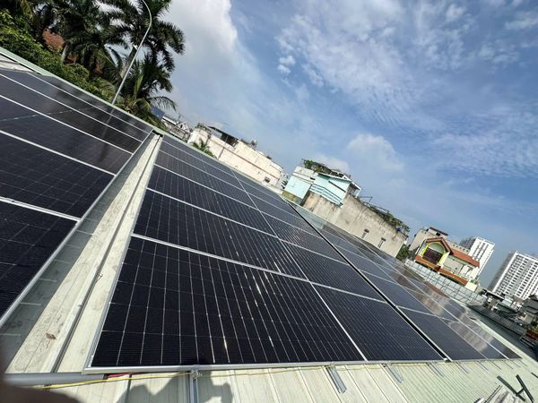 Hệ thống điện mặt trời áp mái 25,4 kWp tại Bình Hòa TP.HCM