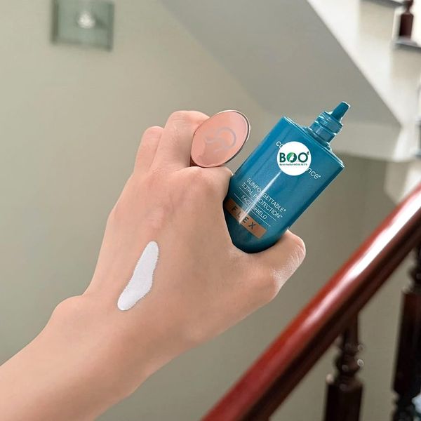 Kem chống nắng toàn diện Colorescience Sunforgettable Total Protection Face Shield Flex SPF50