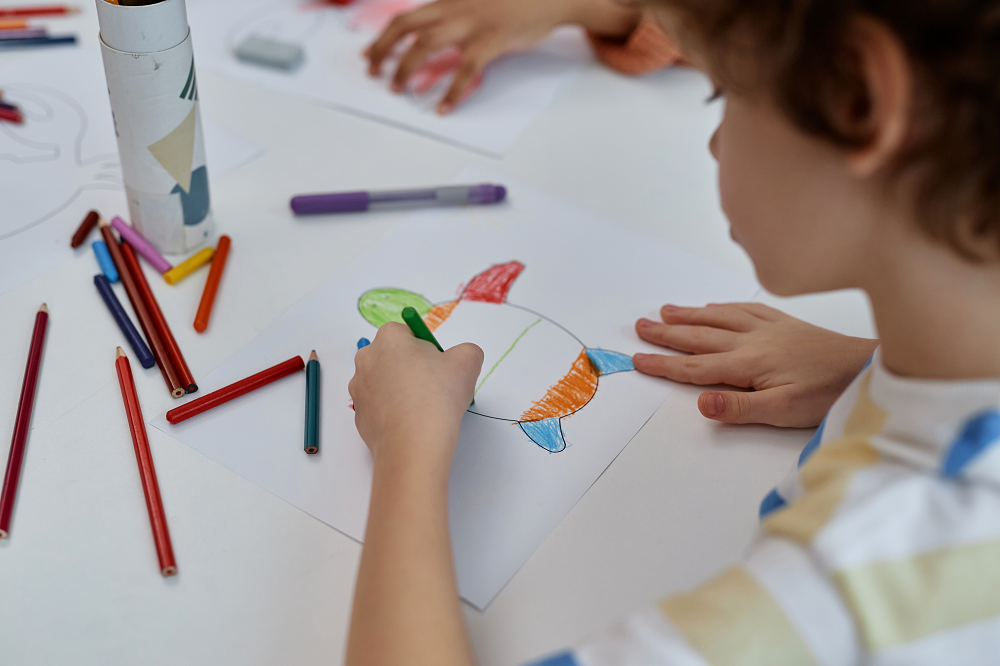 4 lựa chọn bút màu an toàn cho bé