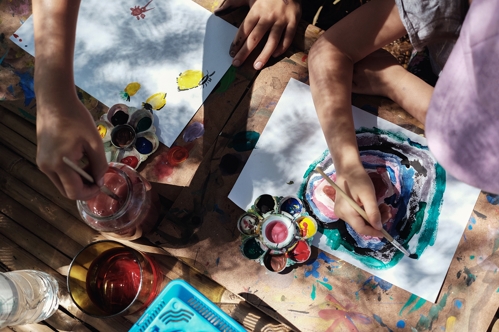 Lợi ích của màu sắc đối với sự phát triển của bé