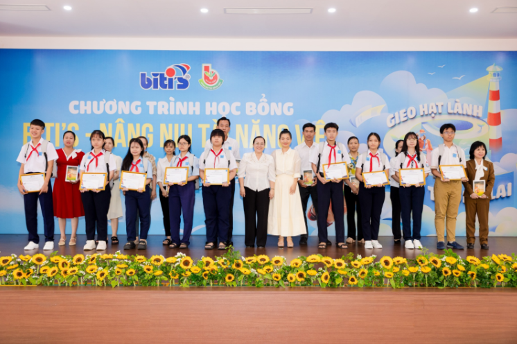 BITI'S TRAO HƠN 1,4 TỶ ĐỒNG TẠI HỌC BỔNG "NÂNG NIU TÀI NĂNG VIỆT" LẦN THỨ XIX - GIEO HẠT LÀNH CHO THẾ HỆ TƯƠNG LAI