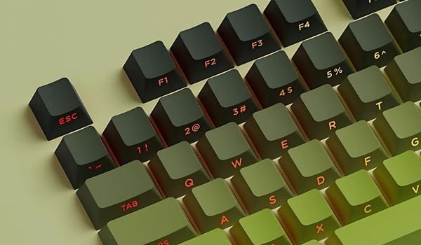 Veekos Blaze Gradient PBT Double-Shot / Cherry profile / 135 nút được điêu khắc để có góc gõ tự nhiên