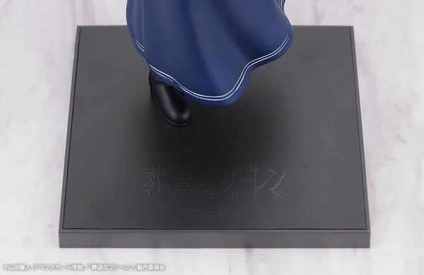 bệ đỡ vuông hút nam châm thông minh của figure Fern Frieren Oshi Works - Kotobukiya GP019