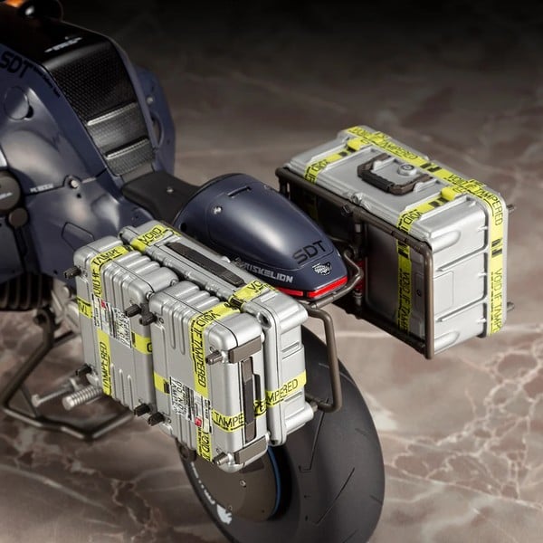 nShop bán Model Kit Reverse Trike Death Stranding - Kotobukiya KP514 motor có thể chở nhiều hàng hóa phía sau