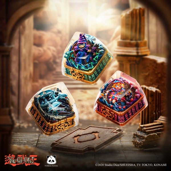 Full set Yu-Gi-Oh! Artisan Keycap Dwarf Factory gồm Phù Thủy Áo Đen, Nữ Phù Thủy Áo Đen, Rồng trắng mắt xanh