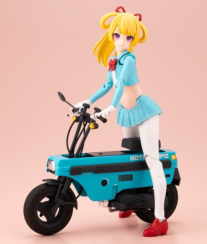 BUSTER DOLL KNIGHT Alice with Honda AB12 MOTOCOMPO
