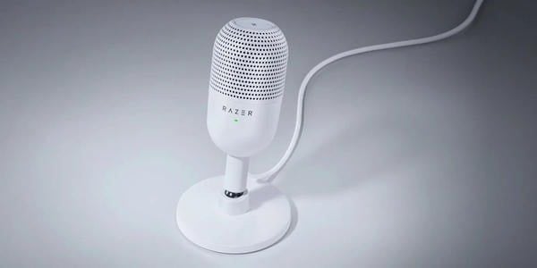 Micro Razer Seiren V3 Mini White cắm là chạy siêu nhỏ gọn nShop