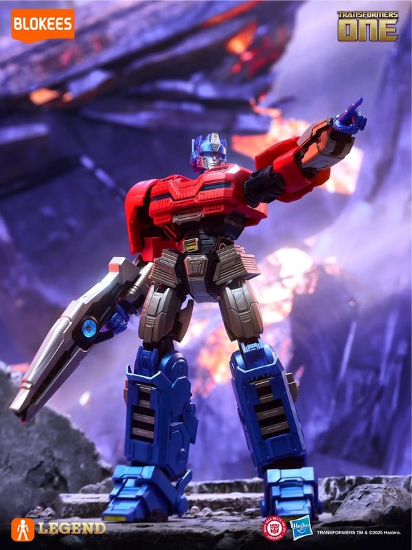 nShop bán mô hình Transformers ONE Action Edition 04 Orion Pax tiền thân thợ mỏ trước khi trở thành Optimus Prime