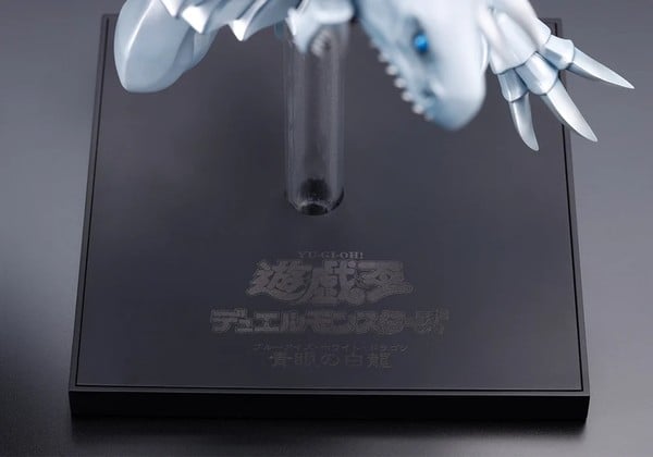 nShop bán Blue-Eyes White Dragon Yu-Gi-Oh! Oshi Works Kotobukiya GP001 fig kèm đế chuyên dụng tạo dáng bay