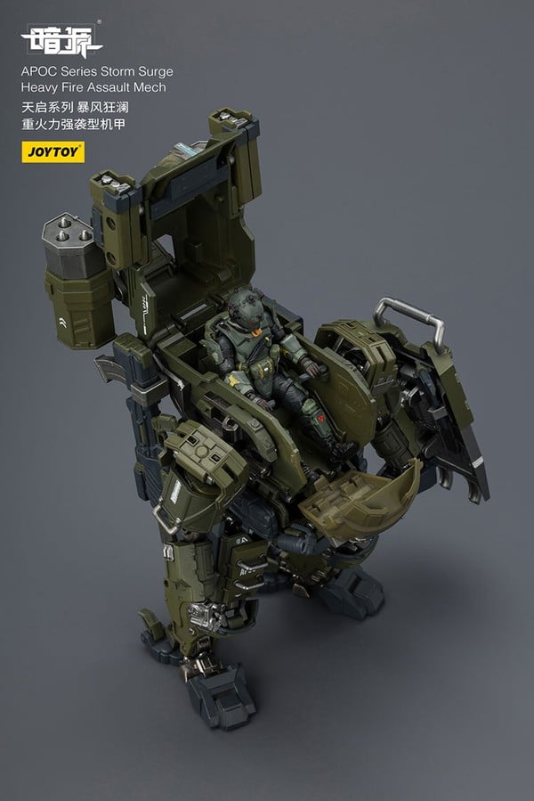 toàn cảnh Mô hình JOY TOY JT01963 Steel Ride Corps Assaulter Karl trong buồng lái APOC Series Storm Surge Heavy Fire Assault Mech ST-8616