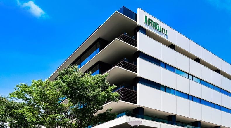 nshop ký kết phát triển Kotobukiya Premium Partner Shop