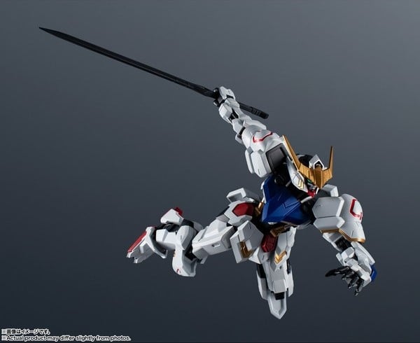 nShop bán mô hình Gundam Universe ASW-G-08 Gundam Barbatos Renewal làm quà tặng sinh nhật lưu niệm bé trai