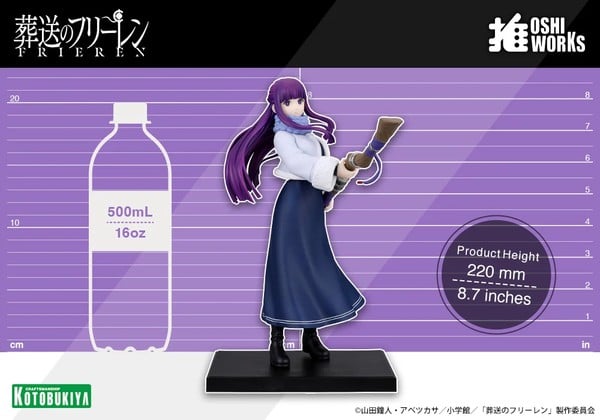 so sánh kích thước của figure Fern Frieren Oshi Works - Kotobukiya GP019 22cm với chai nước suối