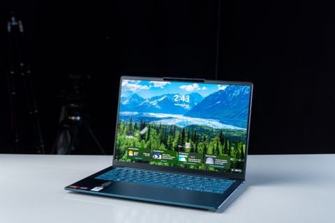 Sinh viên năm 3, năm 4 nên nâng cấp laptop như thế nào để phù hợp nhất?